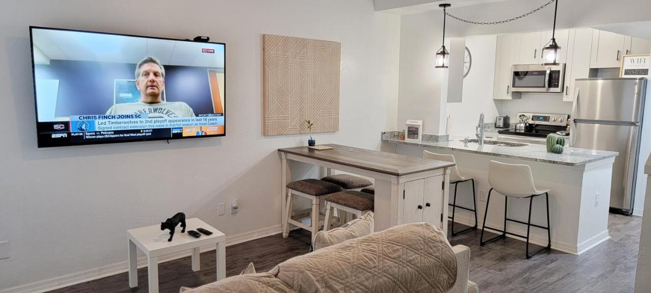Discover Luxury Condo Steps Away From Celebration Pointe And I-75! Gainesville Eksteriør billede