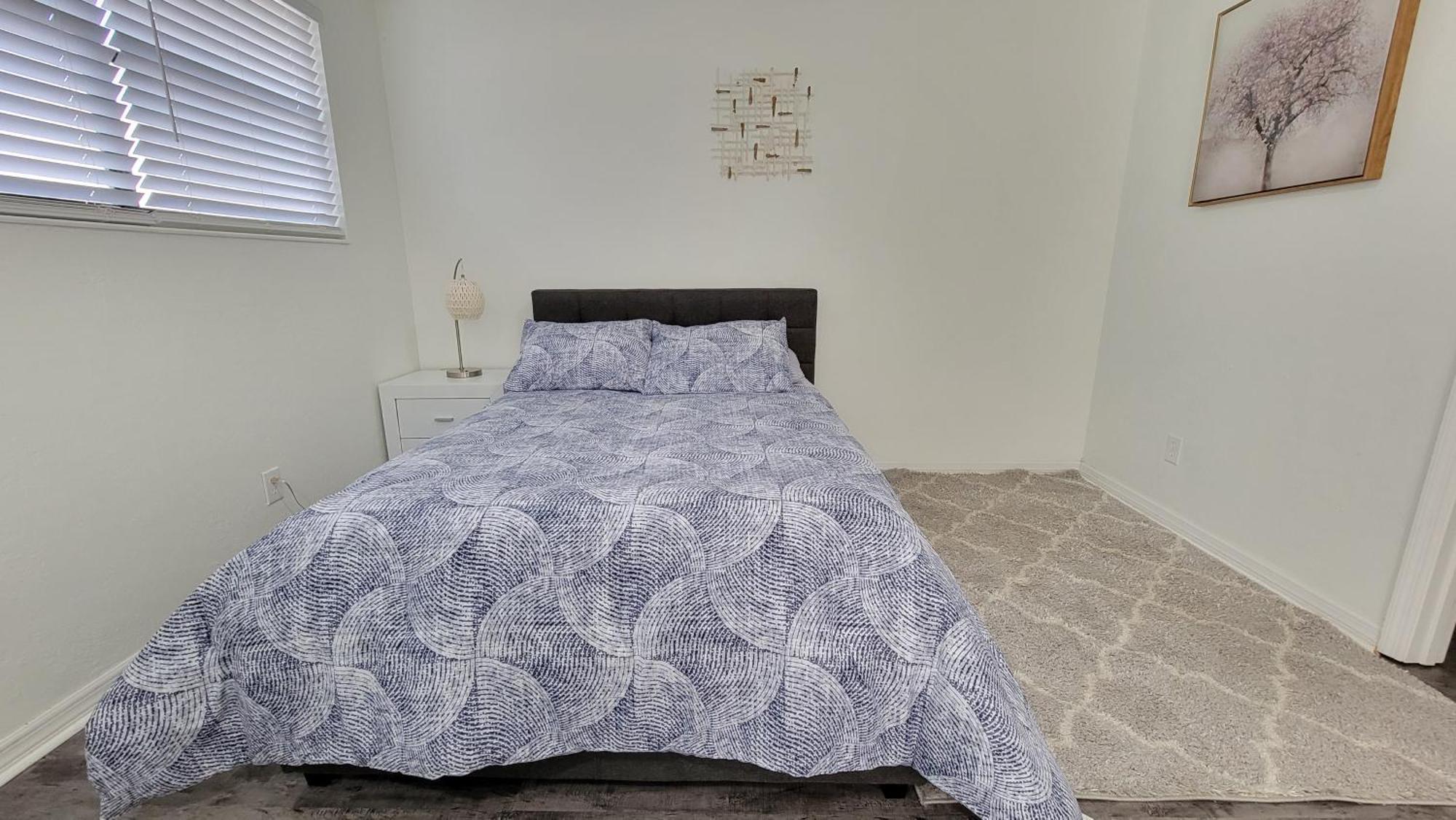 Discover Luxury Condo Steps Away From Celebration Pointe And I-75! Gainesville Eksteriør billede